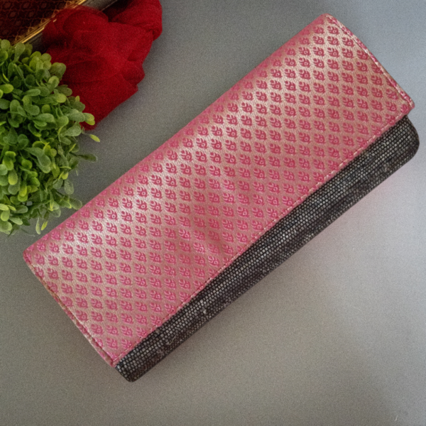 Handmade Banana Fibre Clutch For Women (10*4.5 inches, Pink Silk Zari)